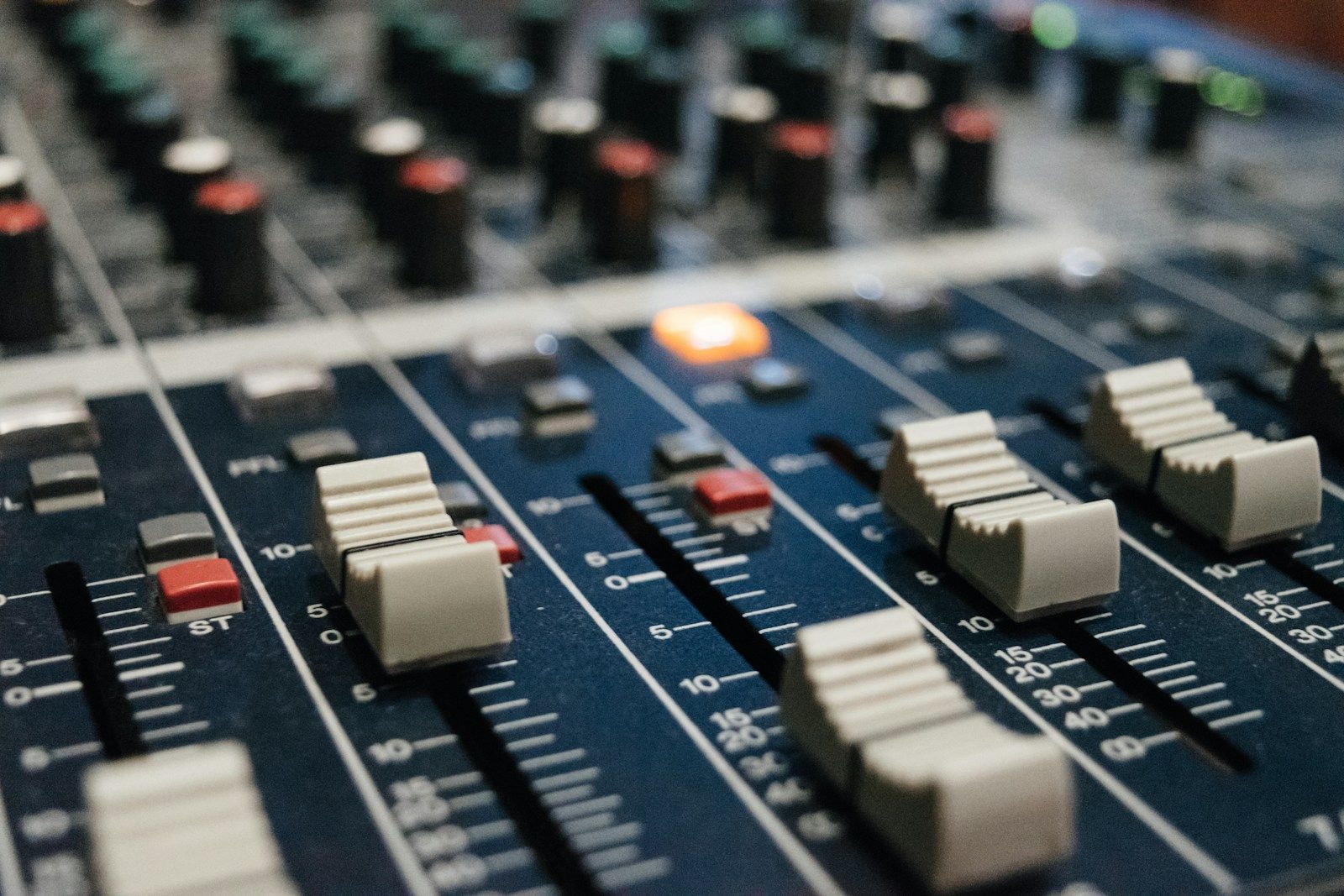 Understanding 24-Bit Audio: Why It Matters for Your Listening Experience