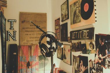 what do promoters do in the music industry