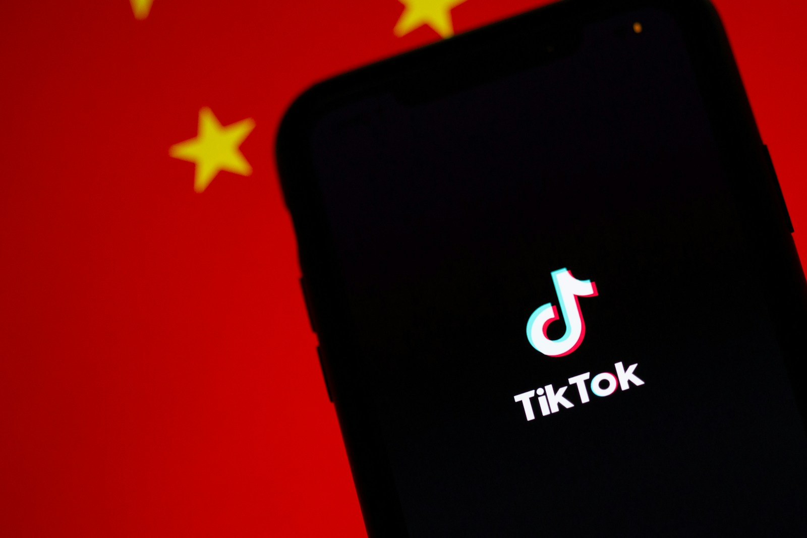 How to Link Instagram to TikTok