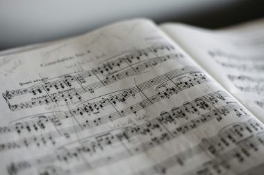 logo for music artists