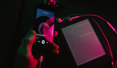 how to add lyrics to apple music