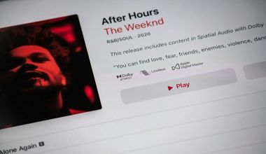 how to add lyrics on apple music