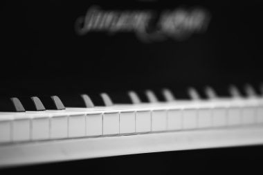 Monetize your single on JioSaavn for free