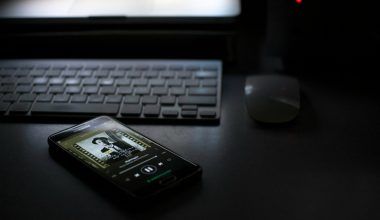 Upload your video on Spotify as an independent artist