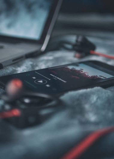 Monetize your single on Spotify and earn money