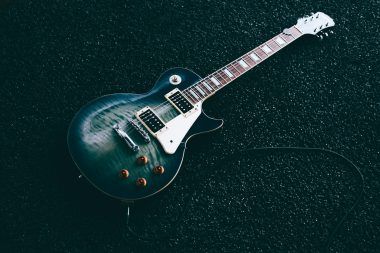 Monetize your album on Spotify with 100% royalties