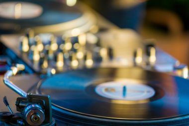 Monetize your album on JioSaavn and earn money